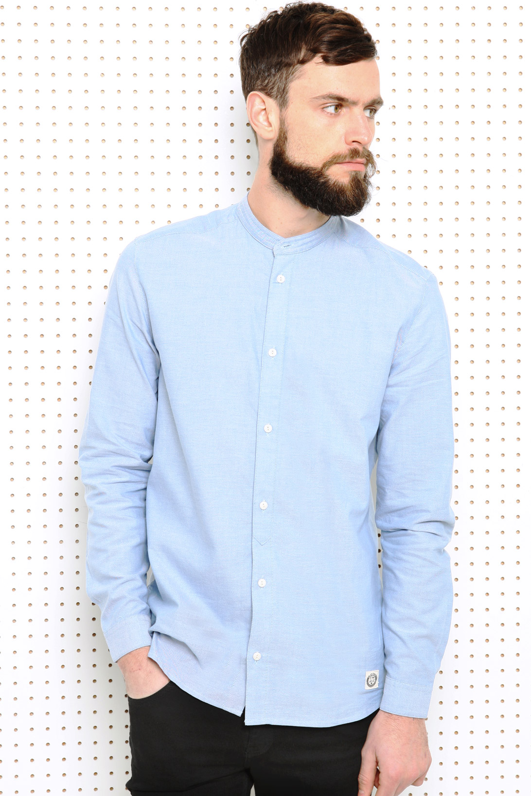 Suit-lasse-chemise-oxford-col-grand-pére-lecatalog.com
