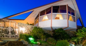 La maison d'Elvis Presley pour plus 9 millions de Dollars.