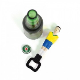 Décapsuleur joueur de babyfoot DOIY aux couleurs du Brésil.