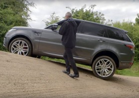 Le prochain Range Rover sera pilotable depuis votre Smartphone
