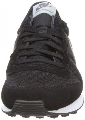 Les Nike Internationalist