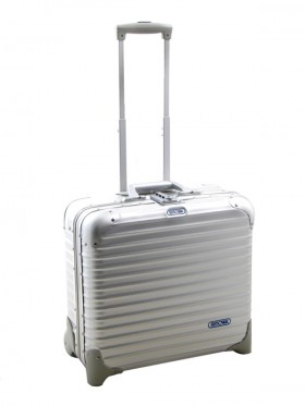 Le Pilot Case de chez Rimowa.