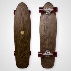 Skills or Skulls des Skateboards fait main.