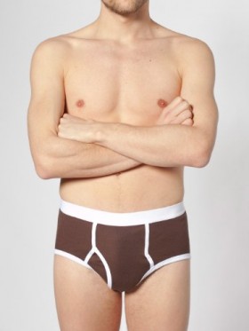 Le slip Kangourou de chez American Apparel.