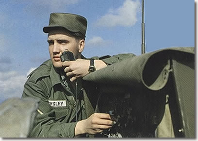 Elvis-armée-army-6-lecatalog.com