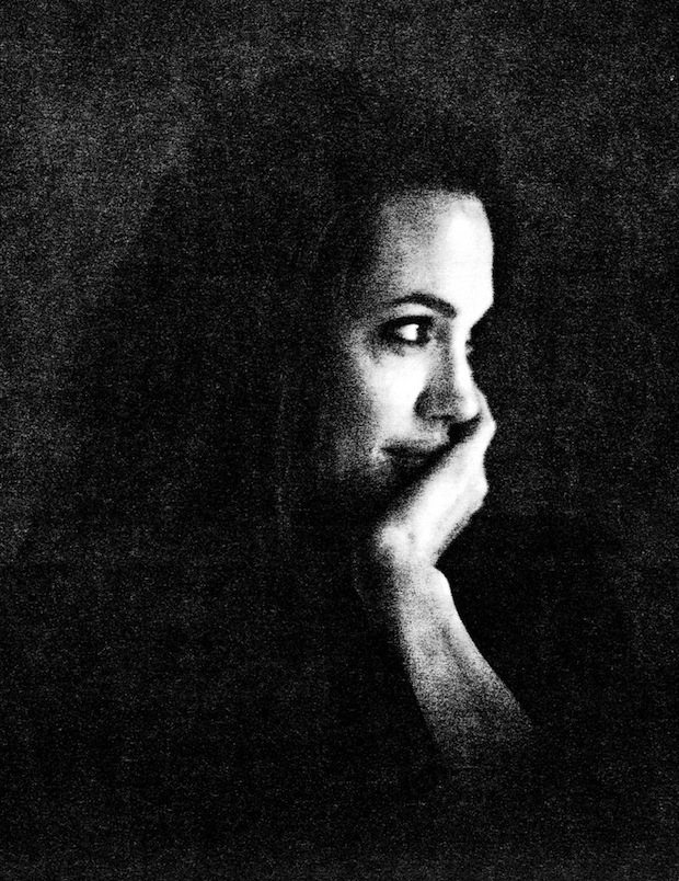Angelina Jolie LeCatalog.com