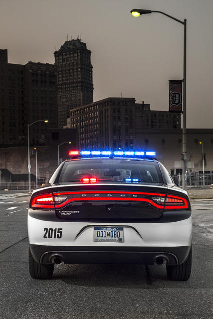 Dodge-Charger-Pursuit-police-2015 Dodge-Charger-Pursuit-police-2015